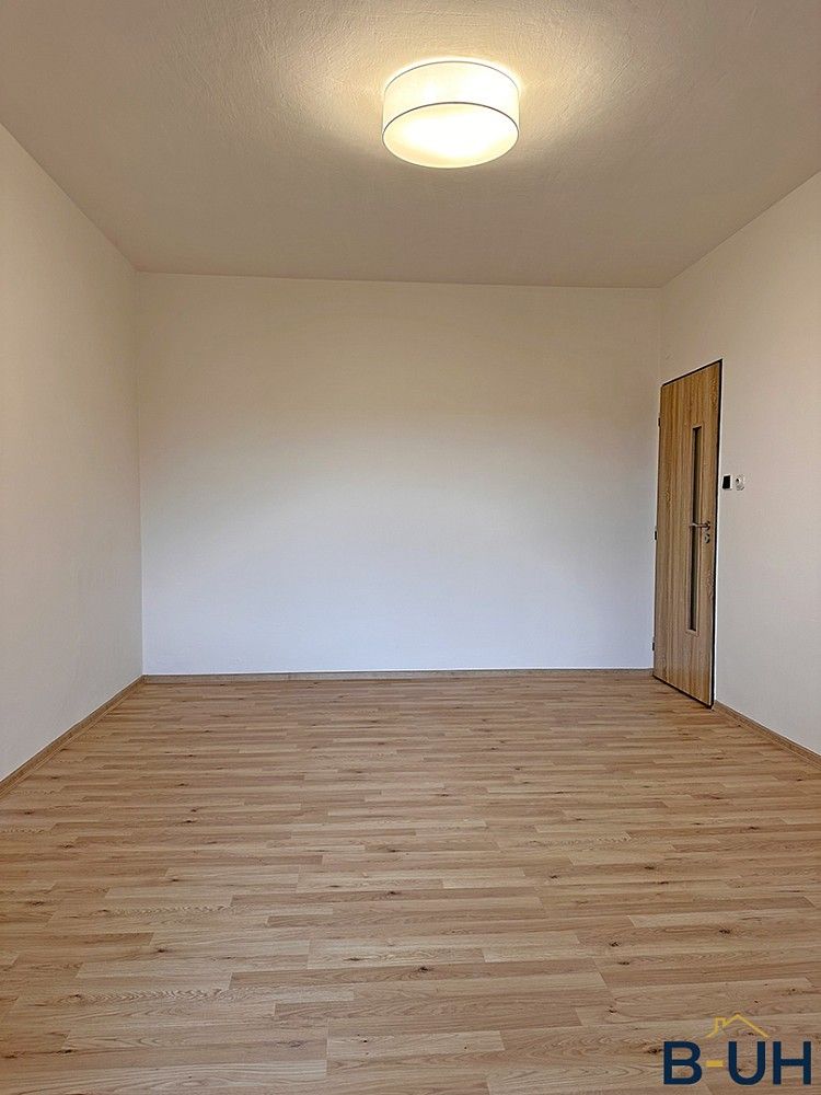 Prodej byt 1+1 - Uherský Brod, okres Uherské Hradiště, Zlínský kraj, 35,7 m² - 5