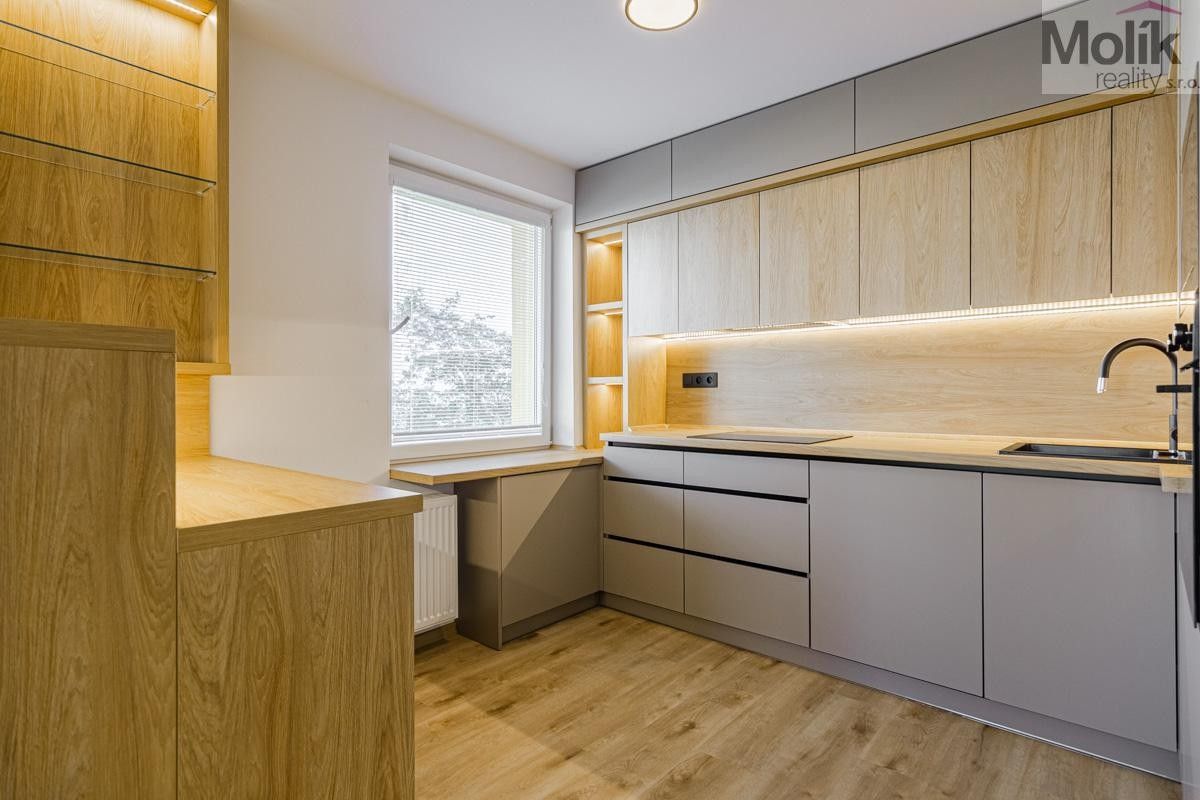 Prodej byt 3+1 - Bohuslava Vrbenského, Most, 66 m²