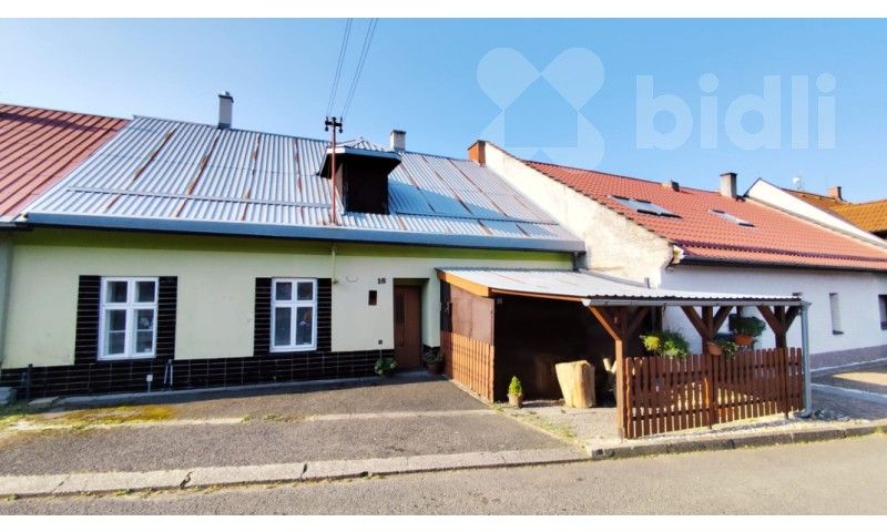 Prodej rodinný dům - Palírna, Lukov, 95 m²