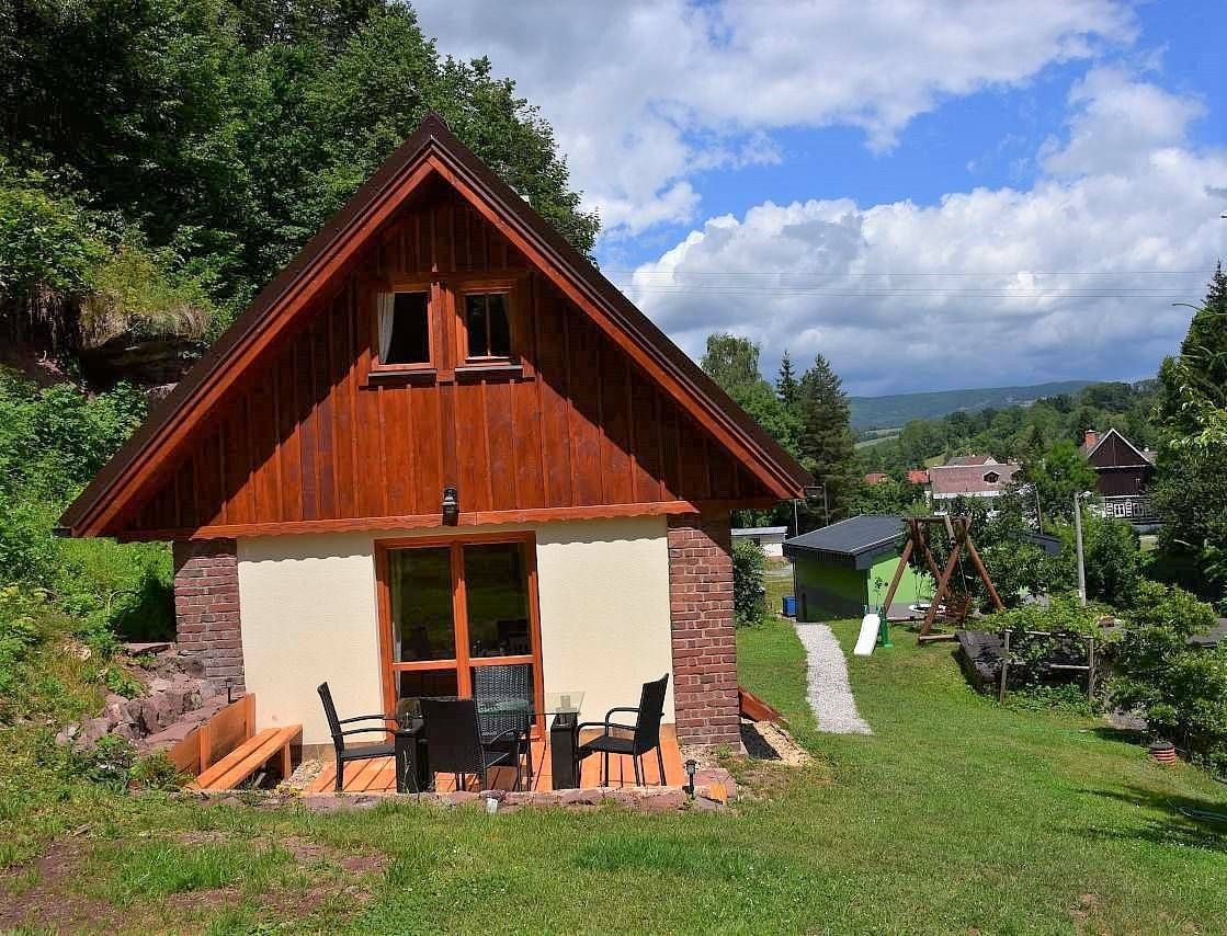 Chaty, Dolní Lánov, Královéhradecký kraj