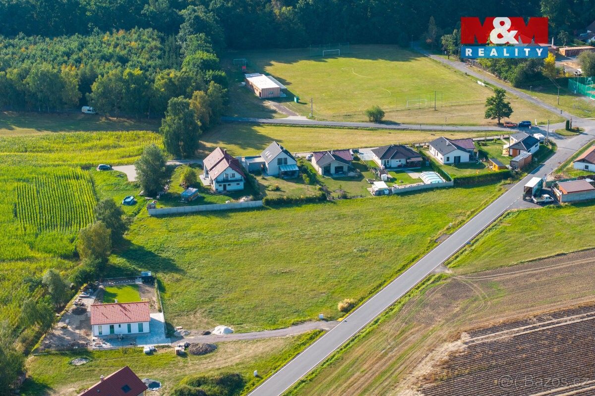 Prodej pozemek pro bydlení - Vysoké Chvojno, 533 21