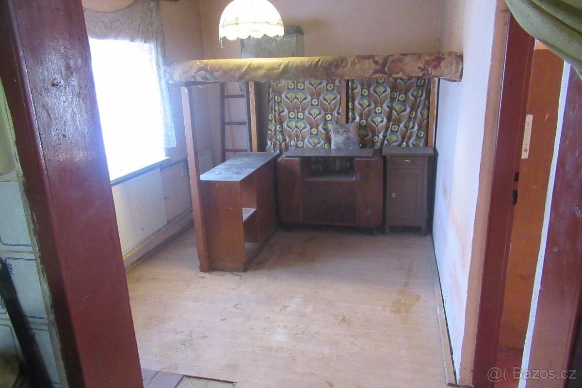 Prodej rodinný dům - Lysice, 679 71