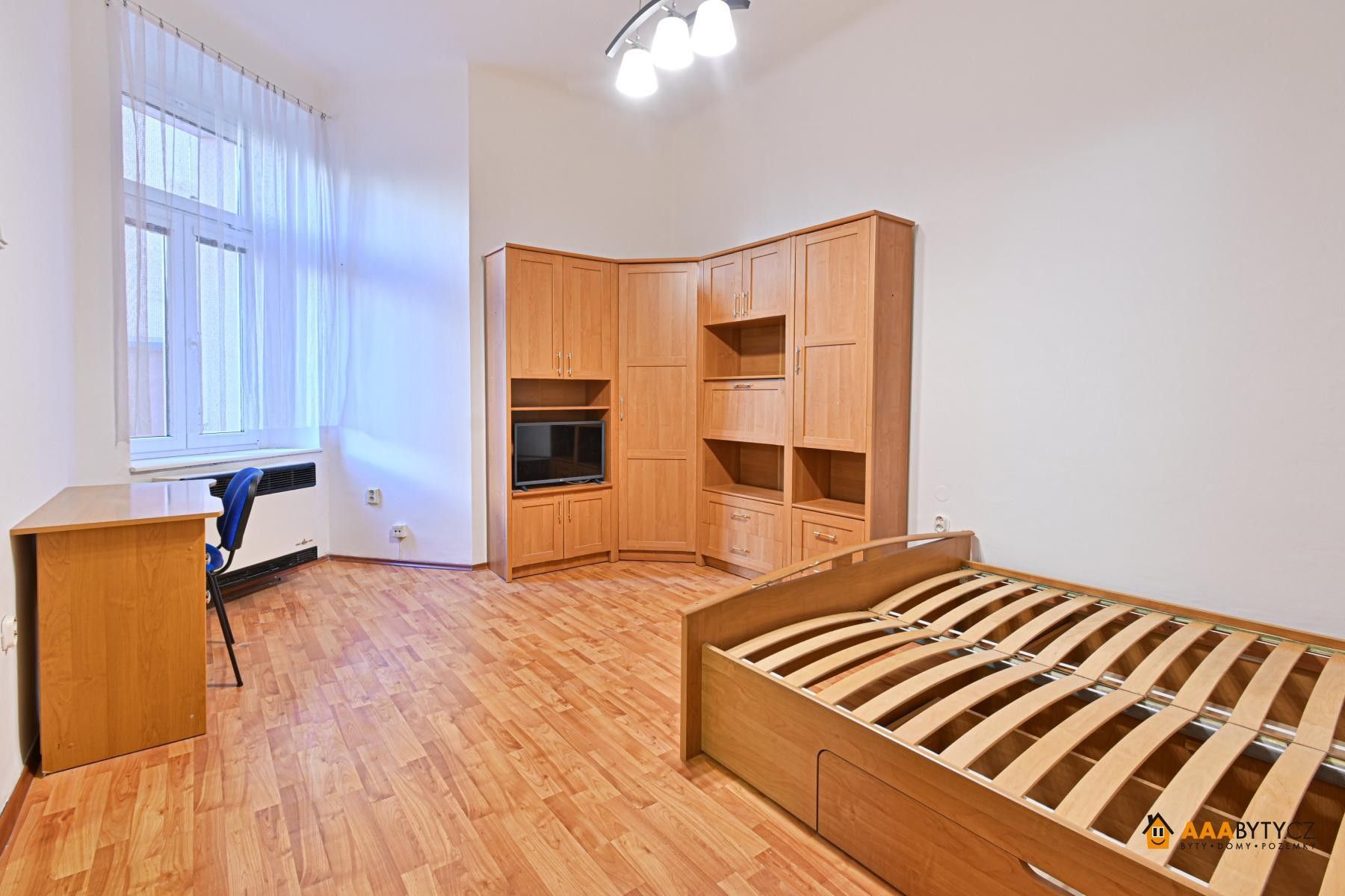 Byt 2+kk · 34 m² · Pionýrská, Brno - 3