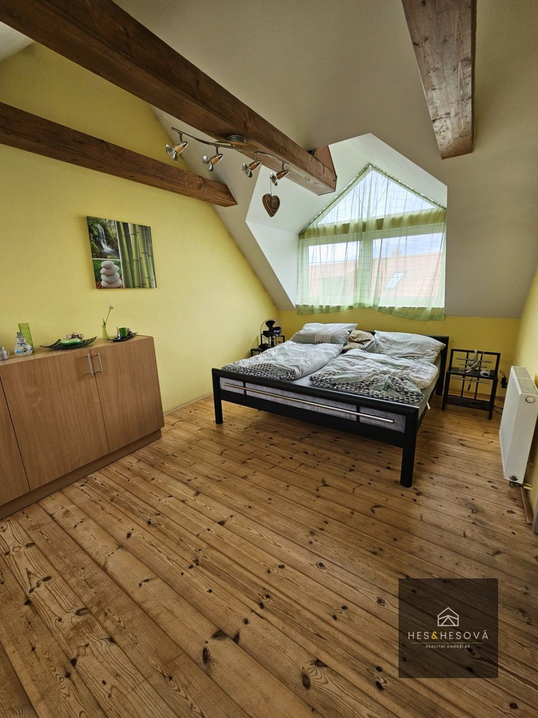 Prodej byt 4+kk - Zbuzany, 130 m²