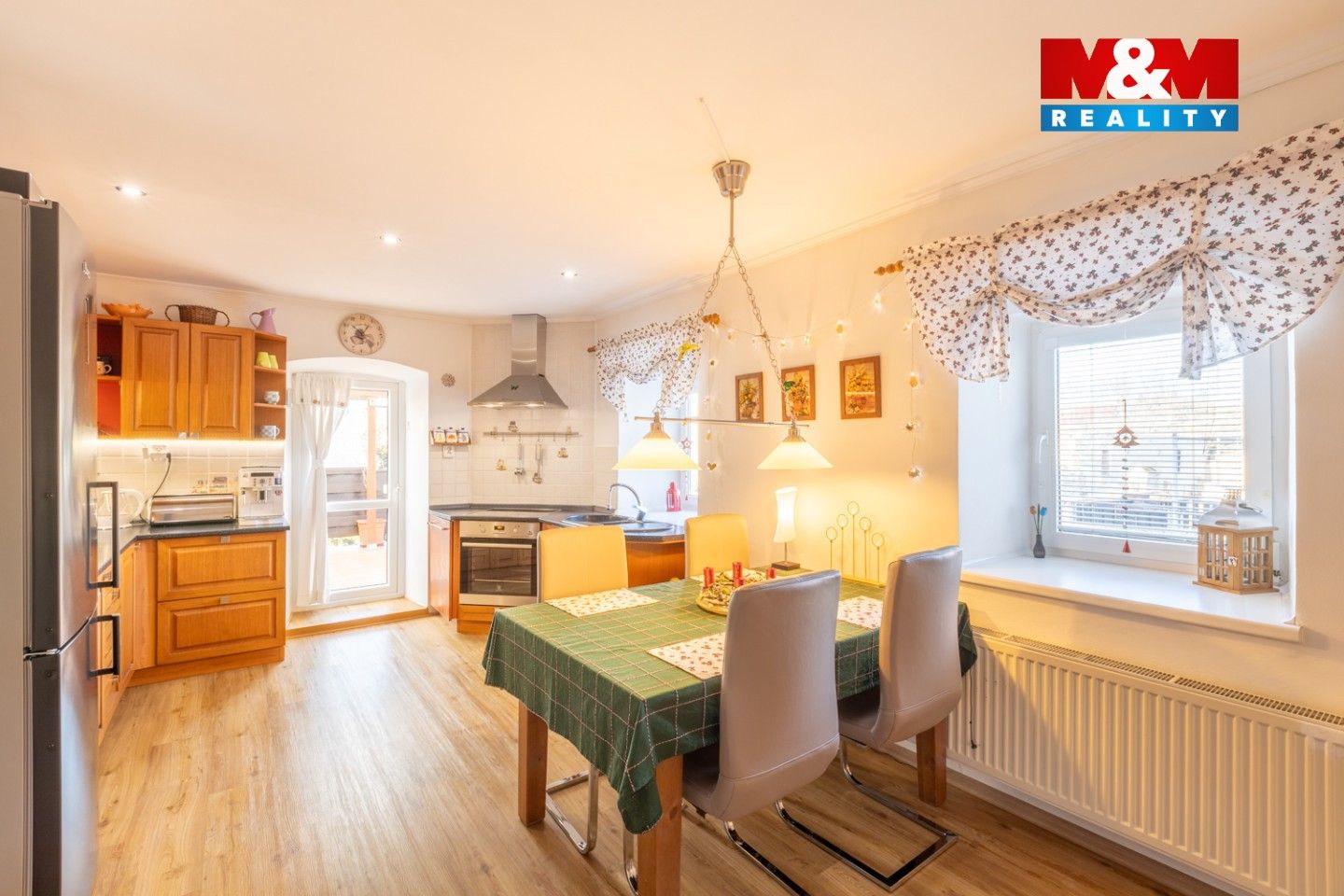 Prodej rodinný dům - Dvořákova, Zlonice, 186 m²