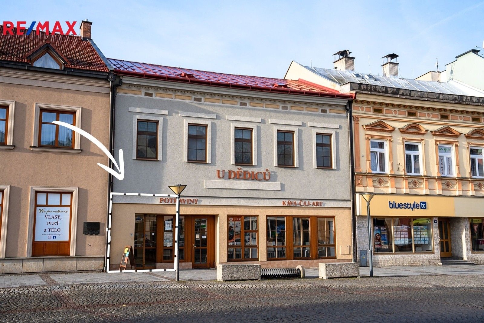 Obchodní prostory, Dolní náměstí, Vsetín, 224 m²