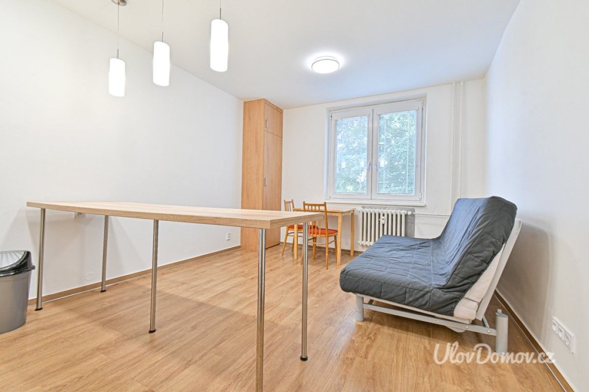 Byt 2+kk · 45 m² · Zikova, Brno - 4