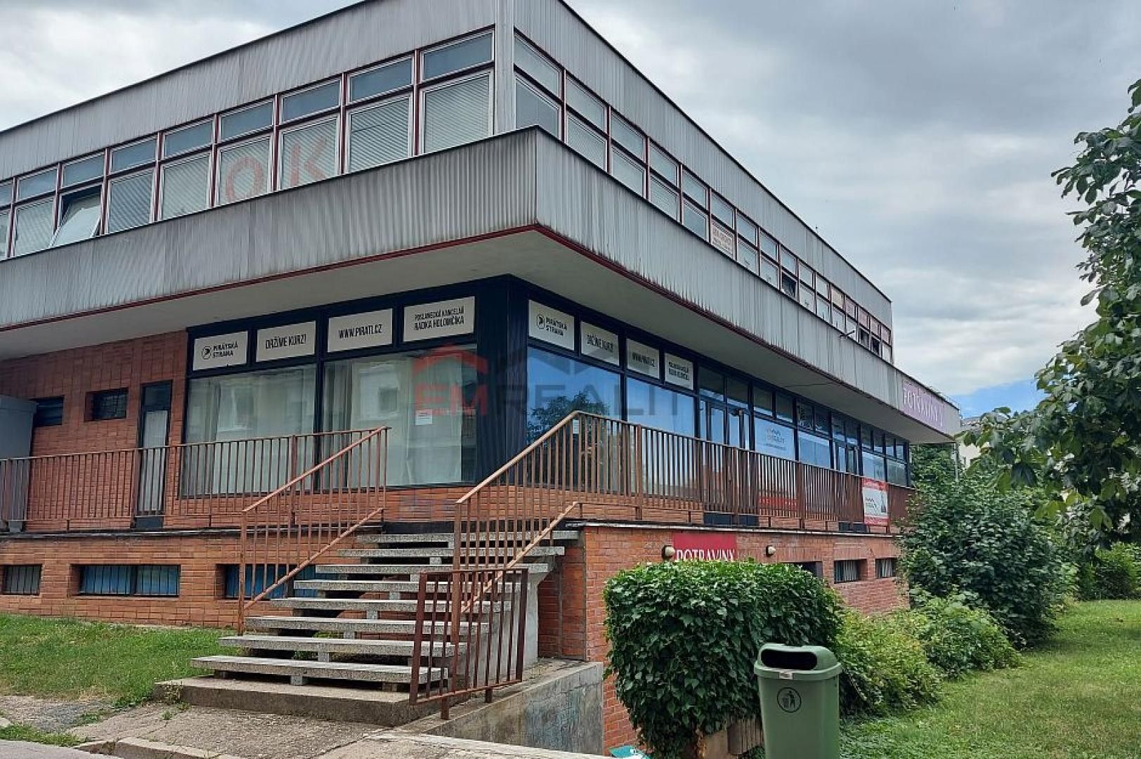 Pronájem komerční - Strážnice, 600 m²