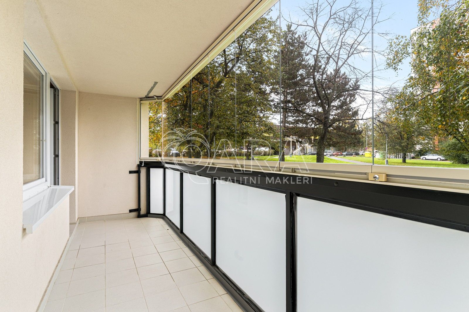 4+1, Hněvkovského, Praha, 82 m²