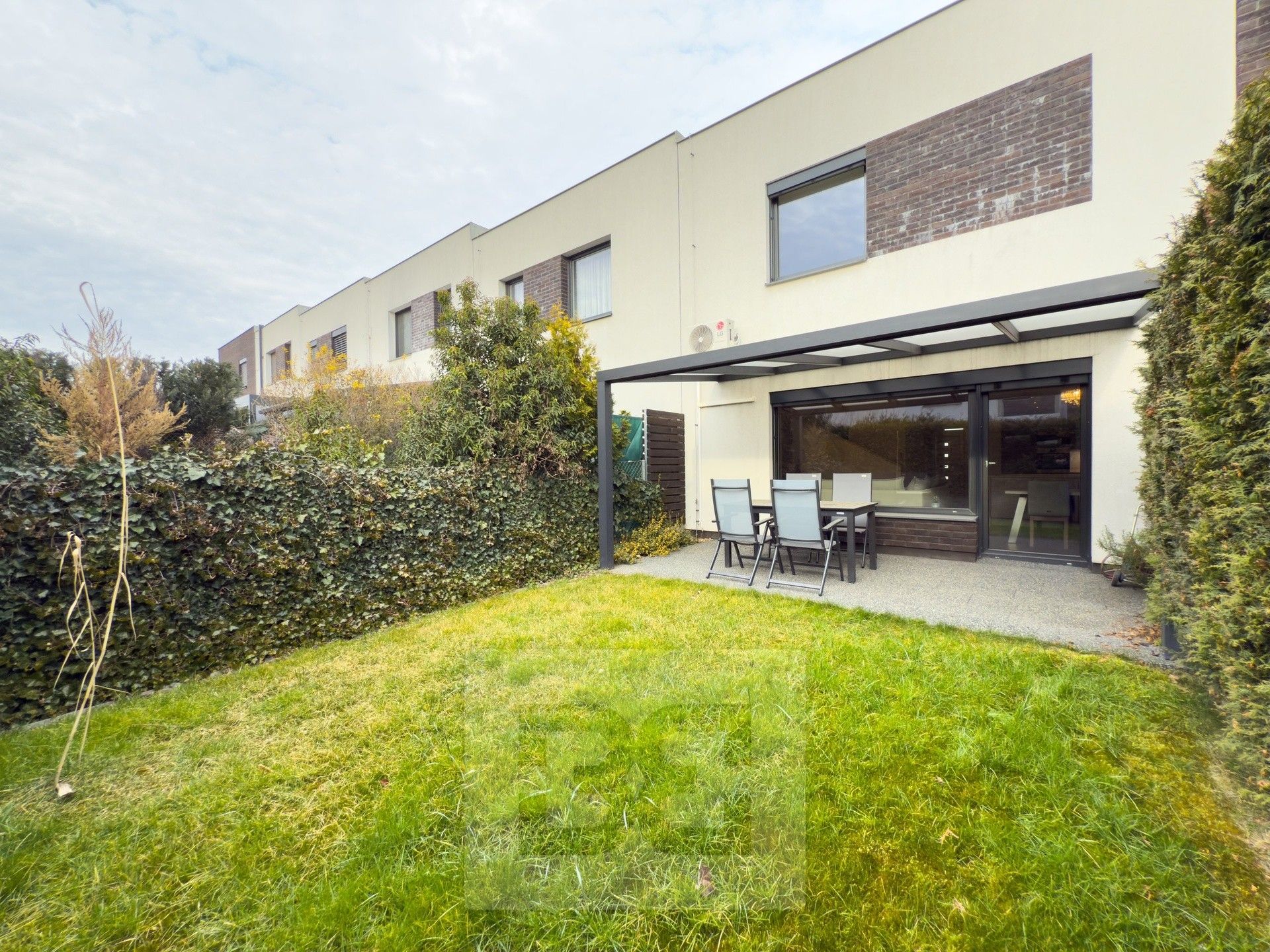 Rodinné domy, Dolní Měcholupy, Praha, 102 m²