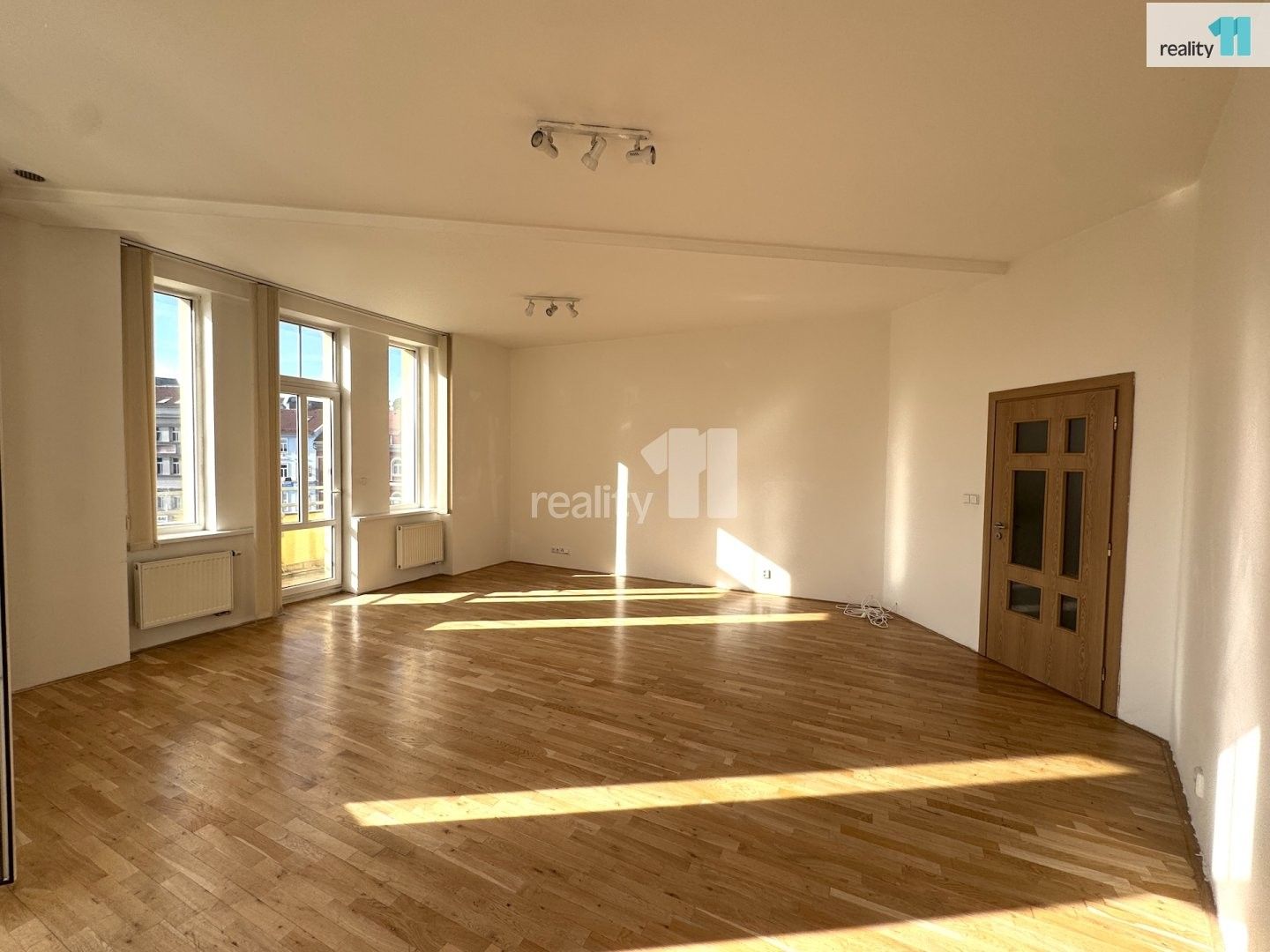 Byt 2+kk · 85 m² · Kolbenova, Praha - 4