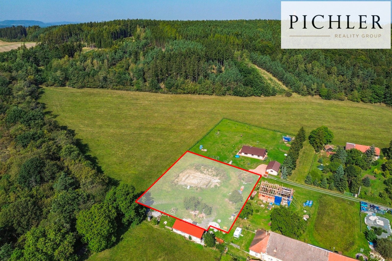 Pozemek pro bydlení · 3 666 m² · Dražeň - 3
