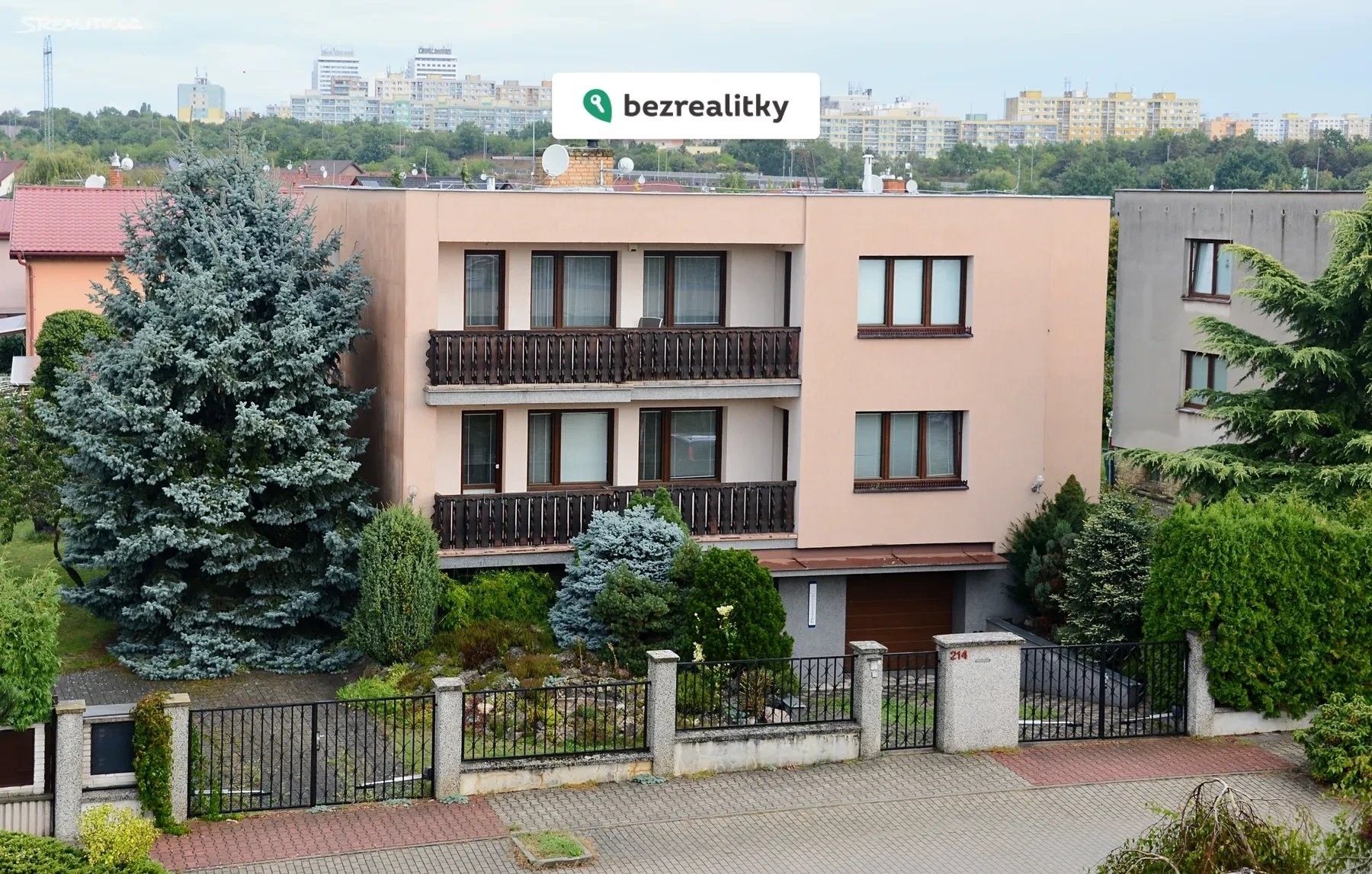 Rodinné domy, Za prodejnou, Praha, 319 m²