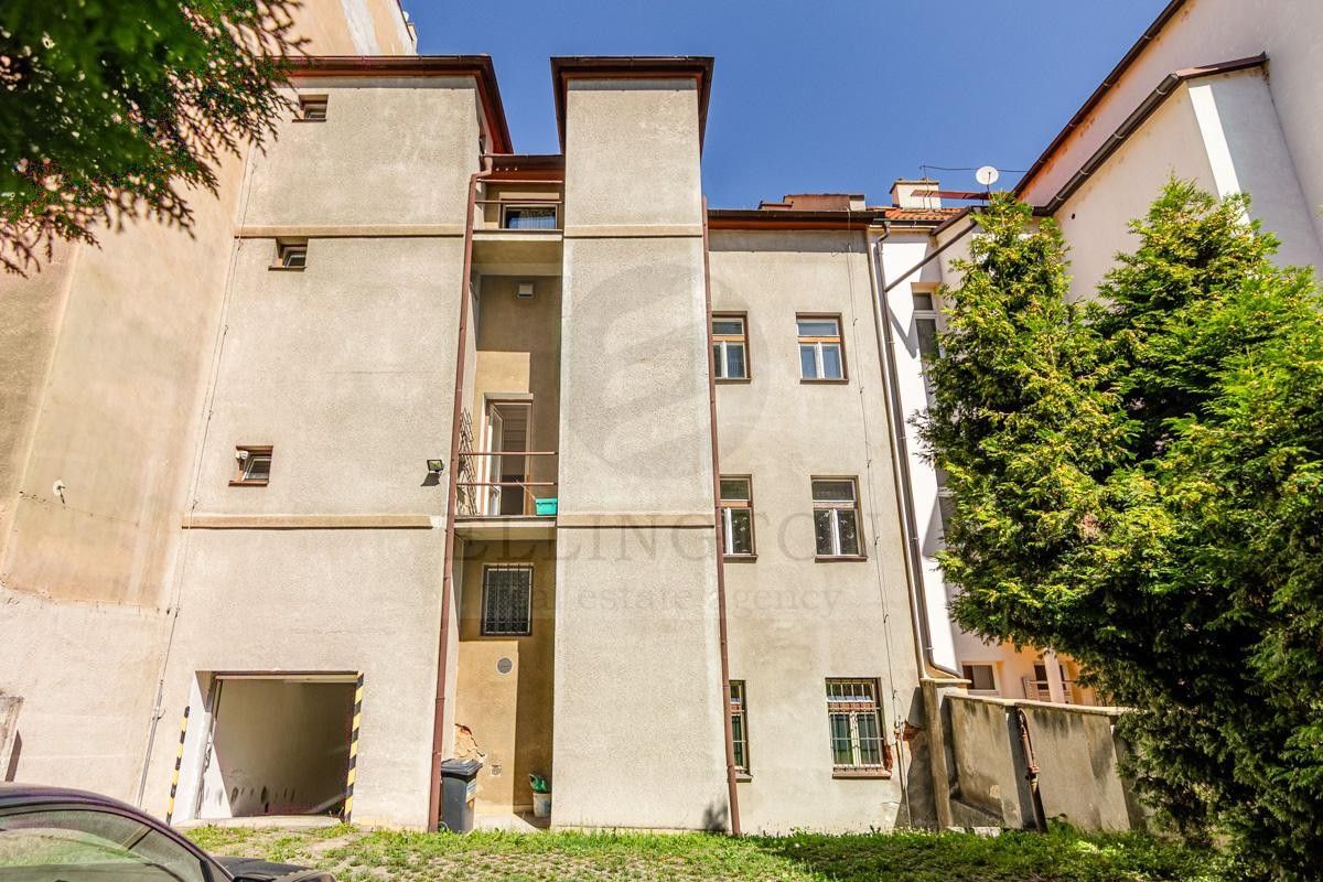 Obchodní prostory, Jaromírova, Praha, 380 m²