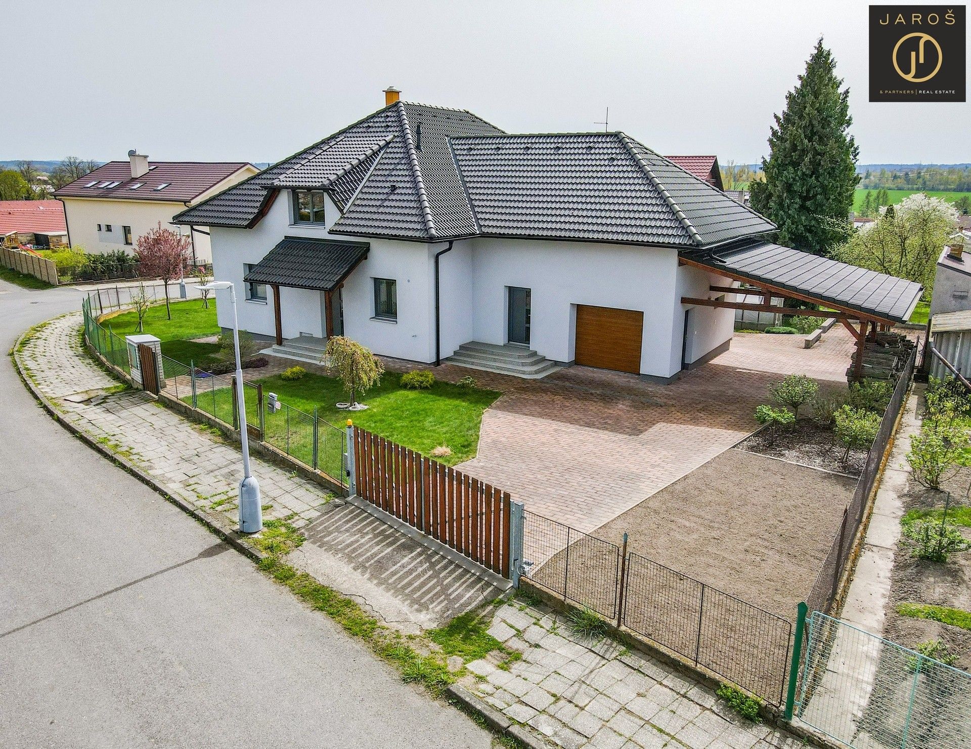 Prodej dům - Družstevní, Kačice, 250 m²