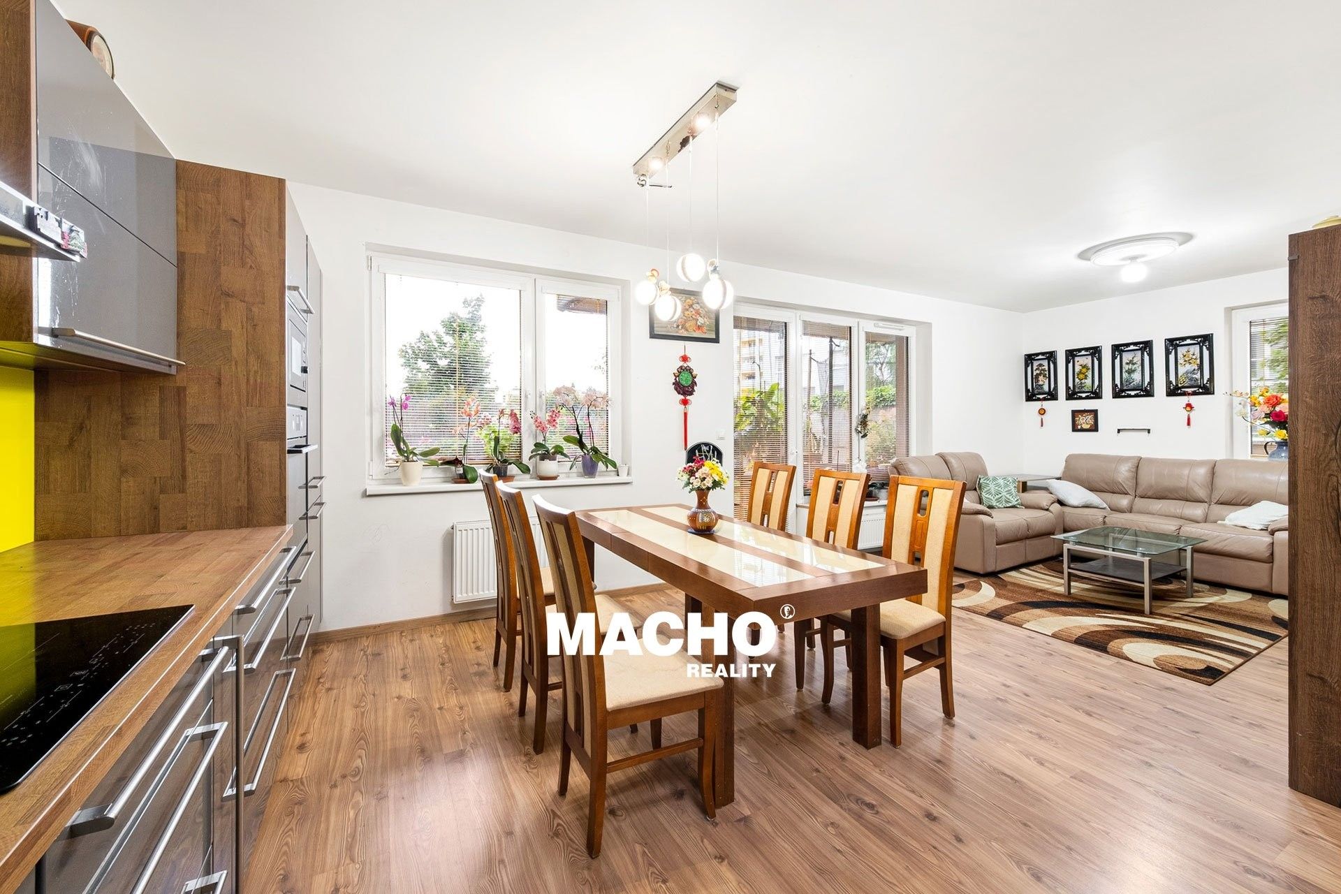 3+kk, Křivoklátská, Praha, 98 m²