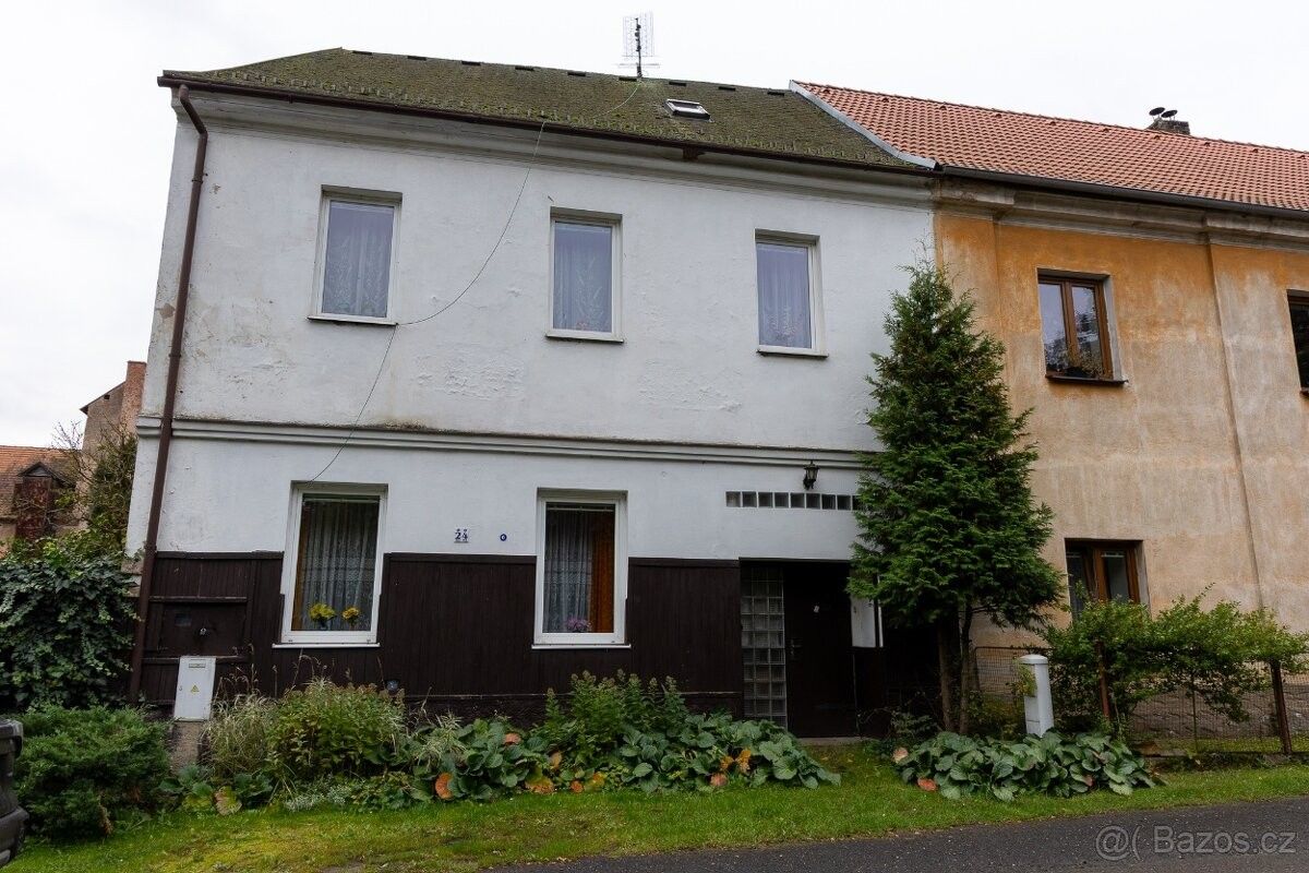 Rodinné domy, Kryry, 439 86