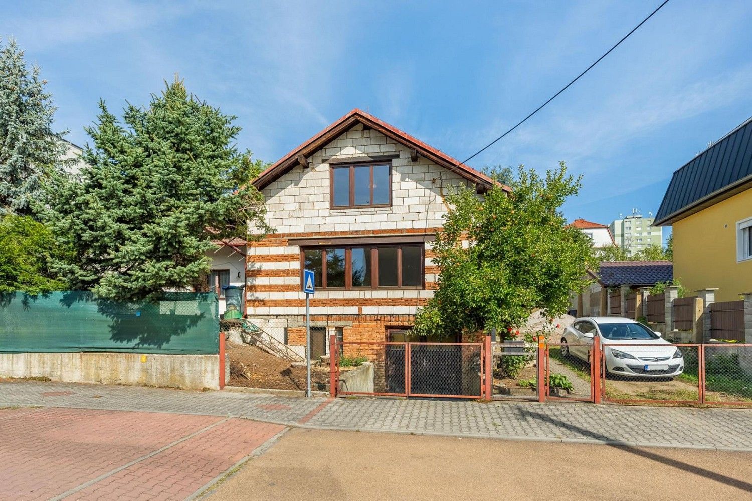 Rodinné domy, Plzeň - Skvrňany, okres Plzeň-město, Plzeňský kraj, 340 m² - 2
