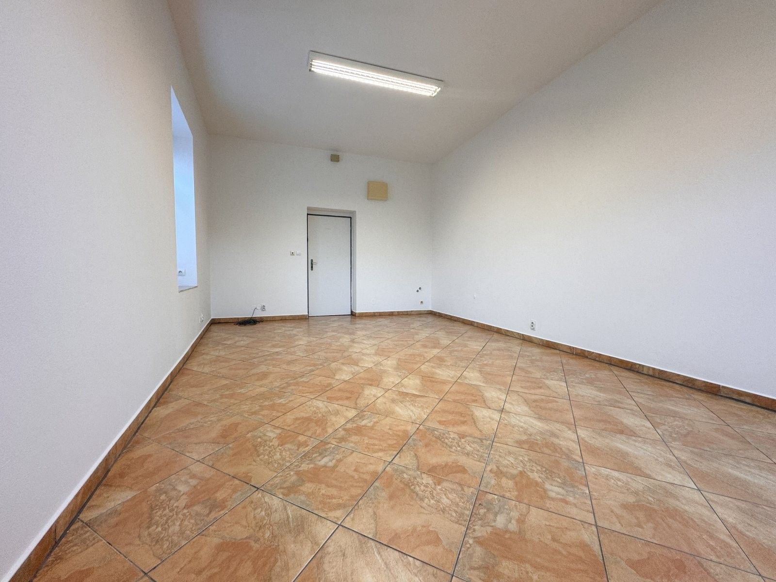 Pronájem kancelář - Hradská, Humpolec, 27 m²