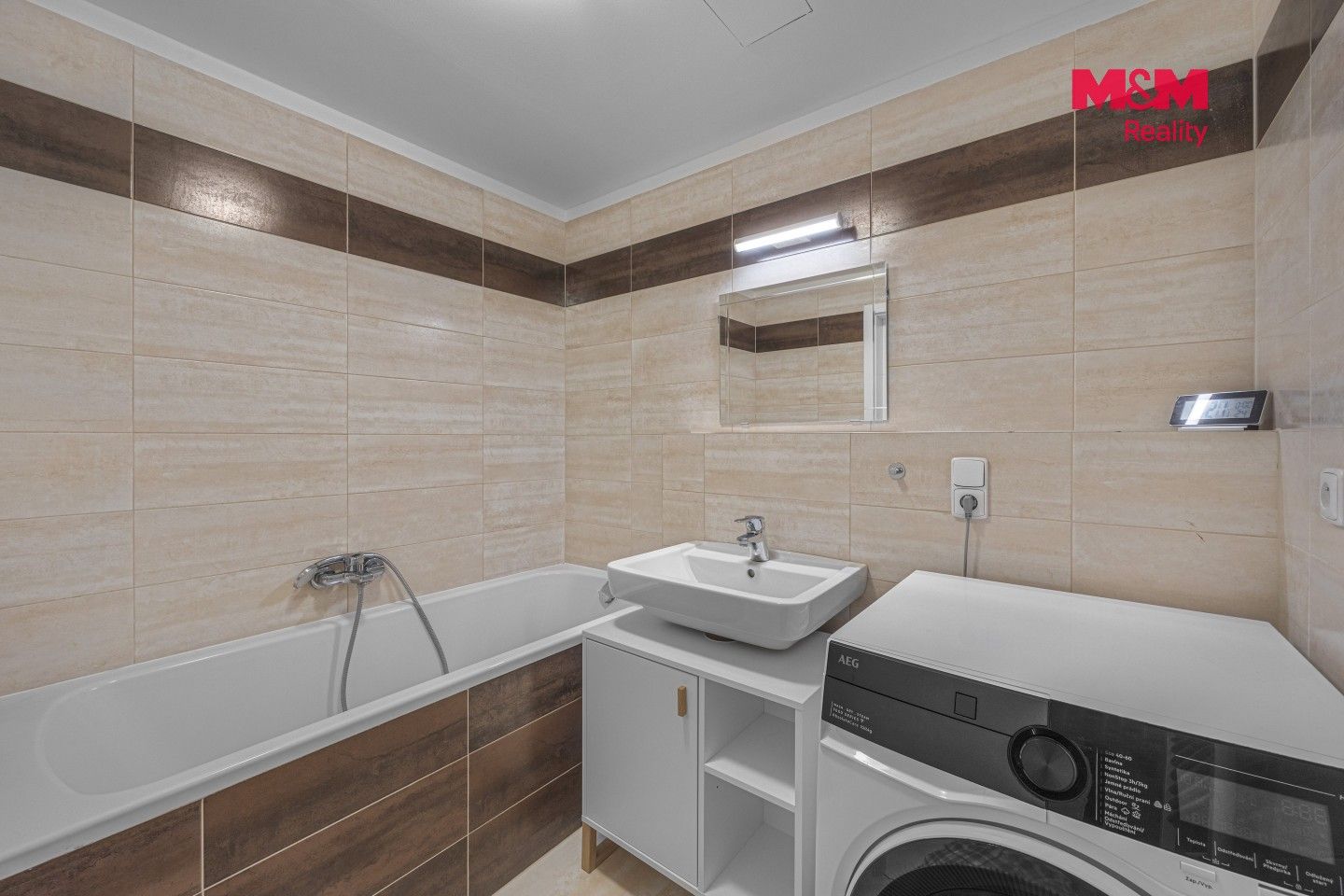 4+kk, Jindřicha Bubeníčka, Praha, 76 m² - 2
