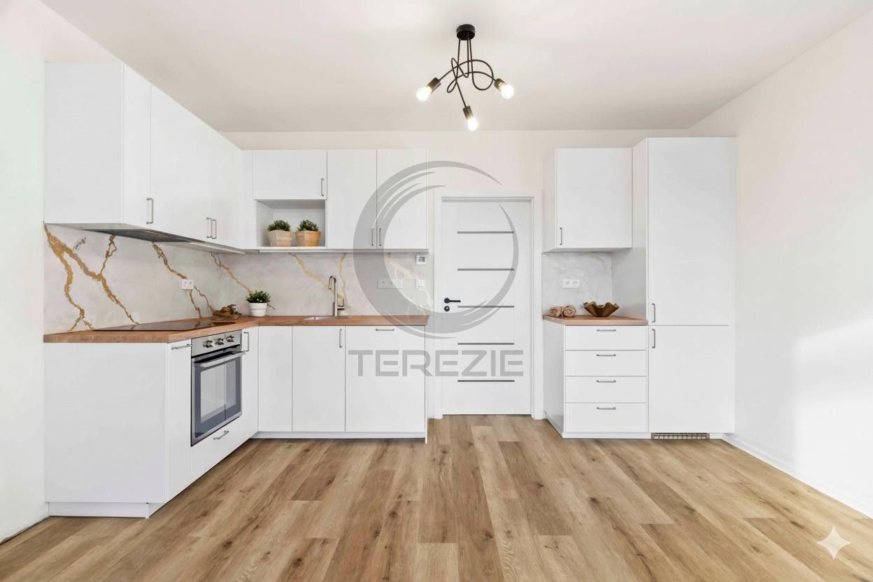 3+kk, Božkova, Praha, 81 m²