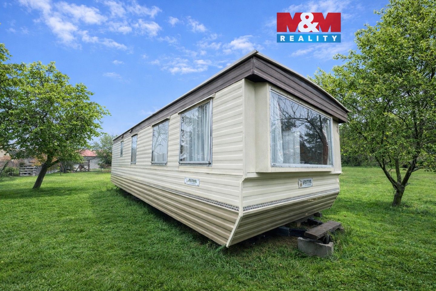 Ostatní, Ledce, 27 m²