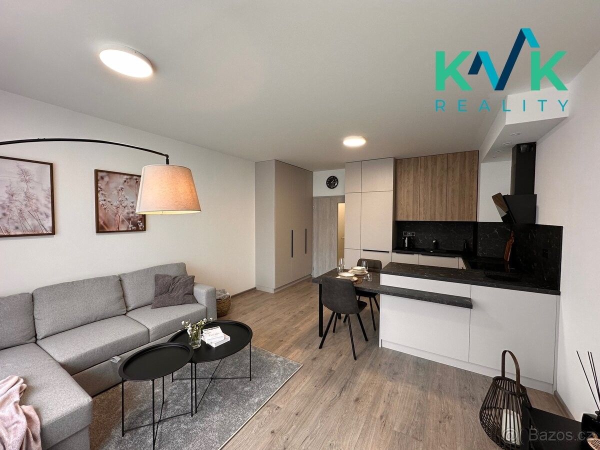 Byty, Ostrov nad Ohří, 363 01