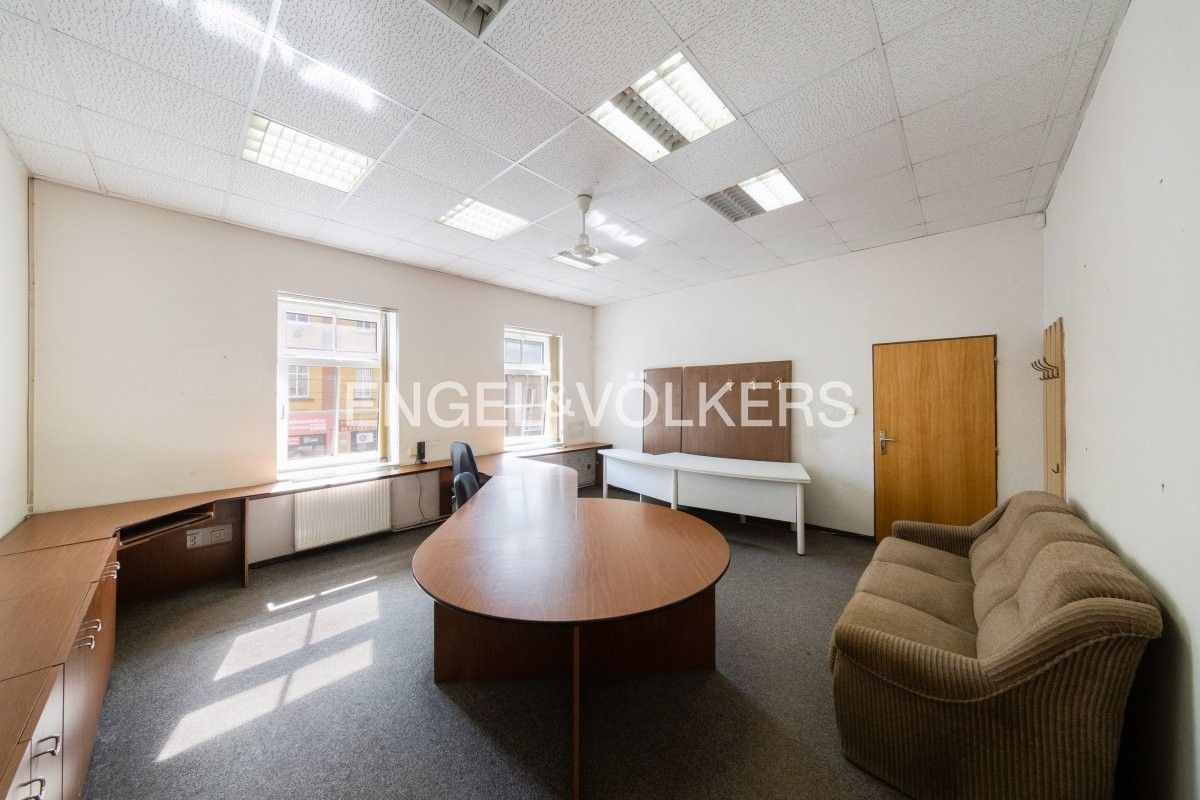 Pronájem kancelář - Slovanská, Plzeň, 58 m²