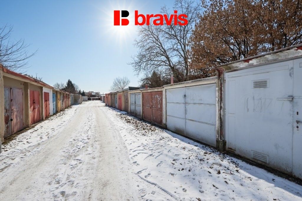 Garáže, Markéty Kuncové, Brno, 15 m²
