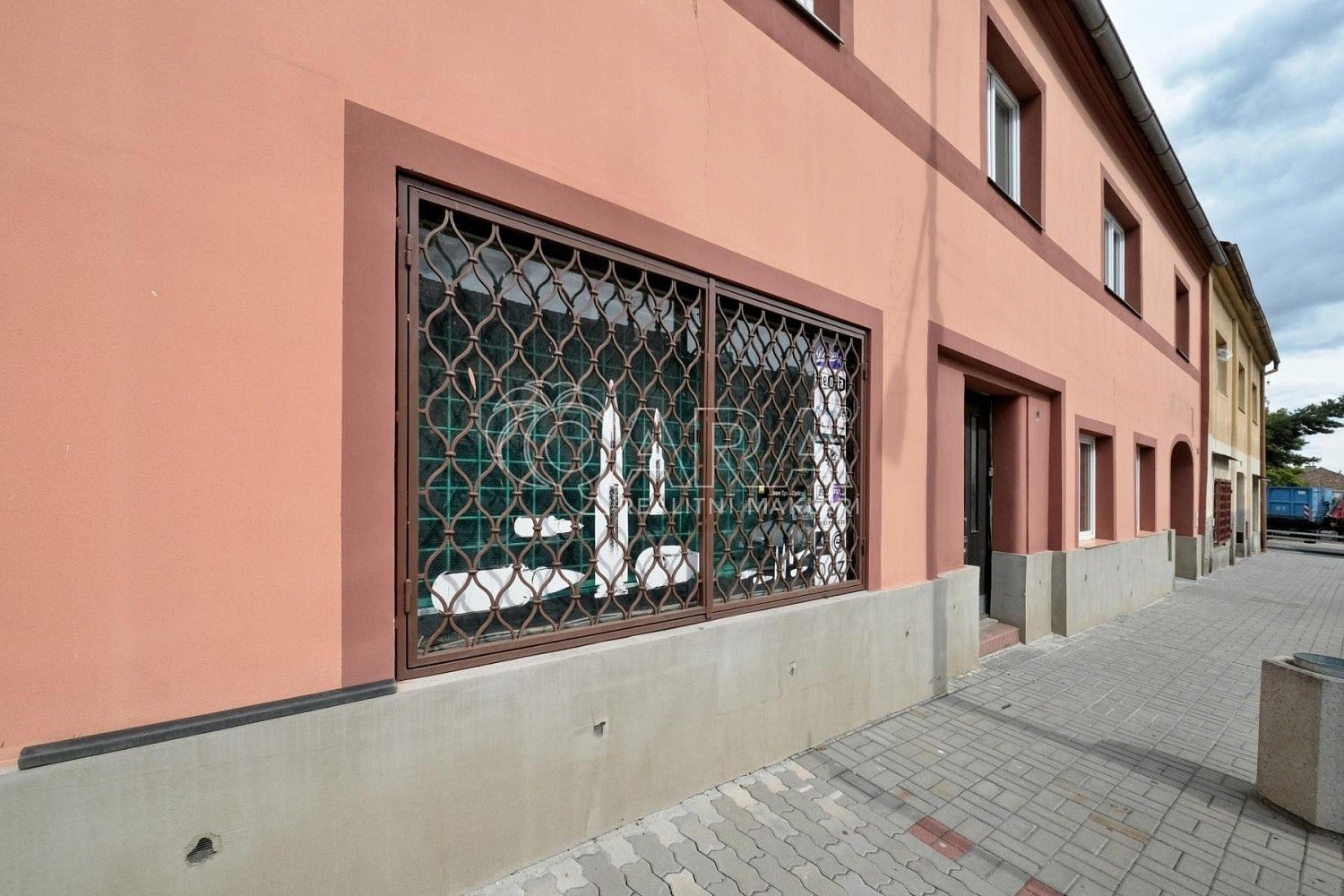 Rodinné domy, Postoloprty, okres Louny, Ústecký kraj, 287 m² - 1