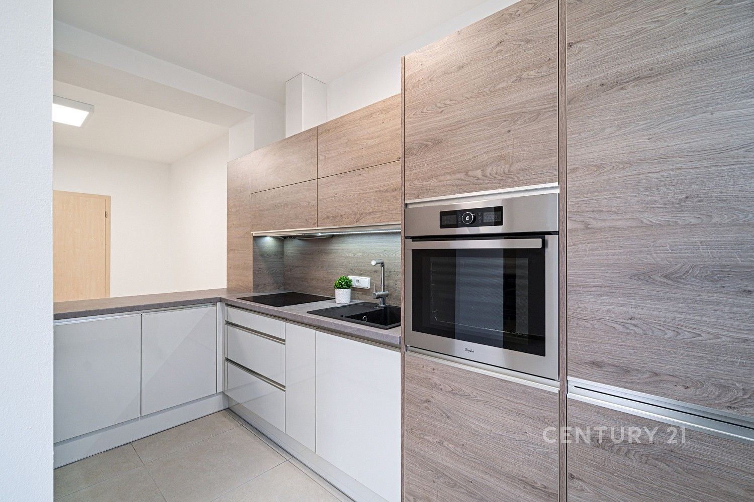 2+kk, Znojmo, 64 m² - 1