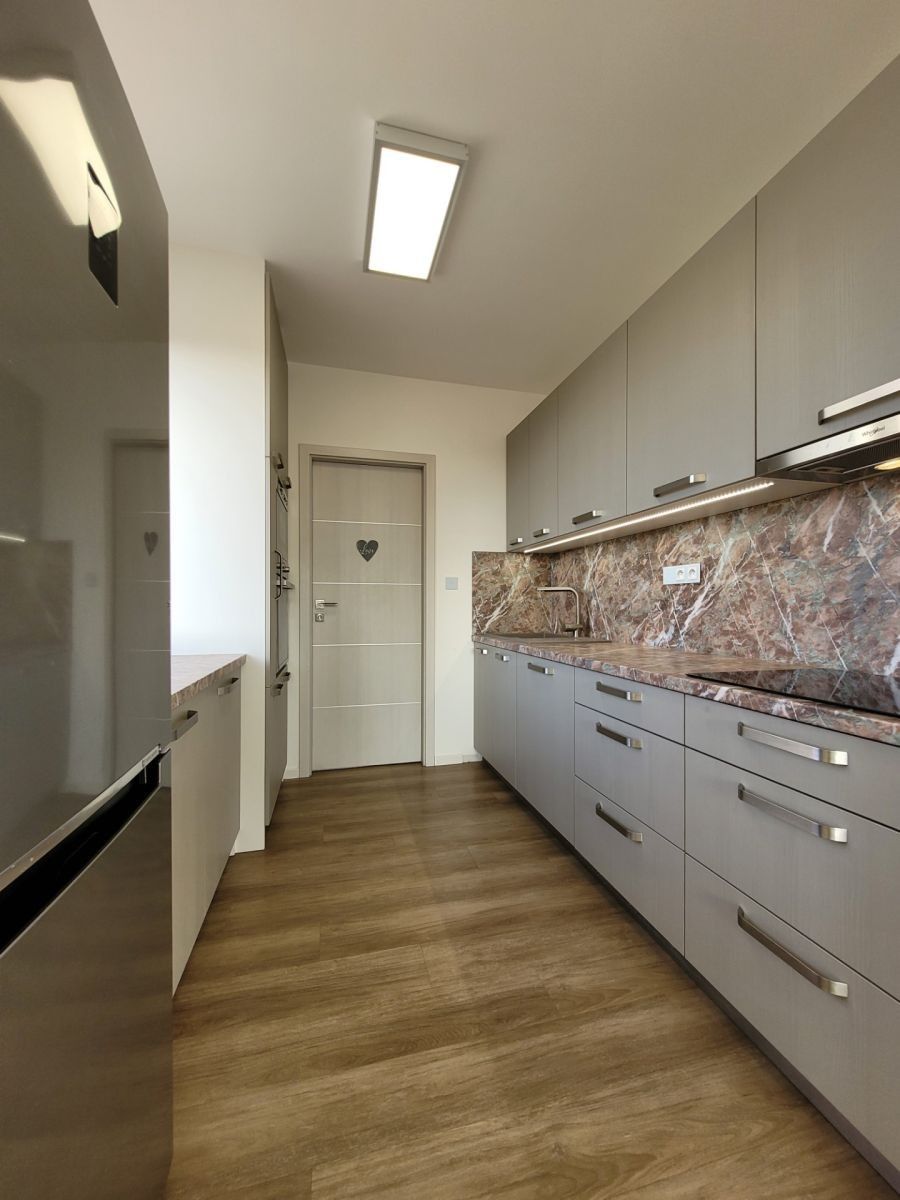 4+kk, Hurbanova, Praha - Krč, 68 m² - 2