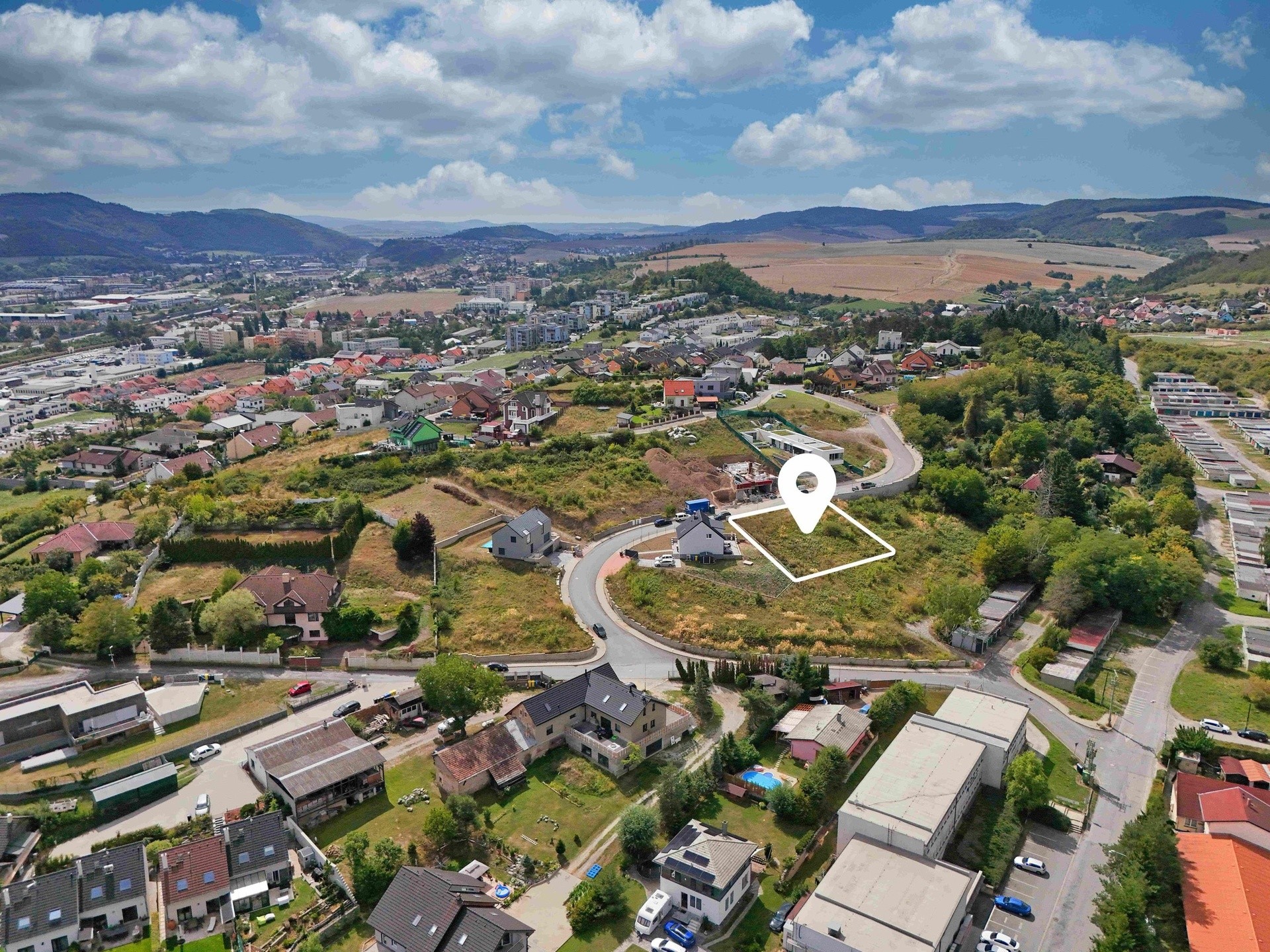 Pozemek pro bydlení · Beroun - 3