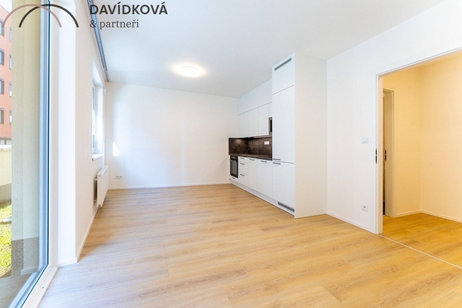 2+kk, Líbalova 2429, Praha, 47 m²