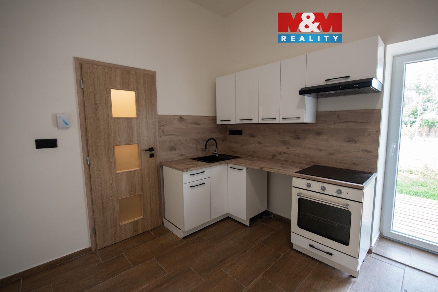 1+kk, U Trojice, Pardubice, 24 m²