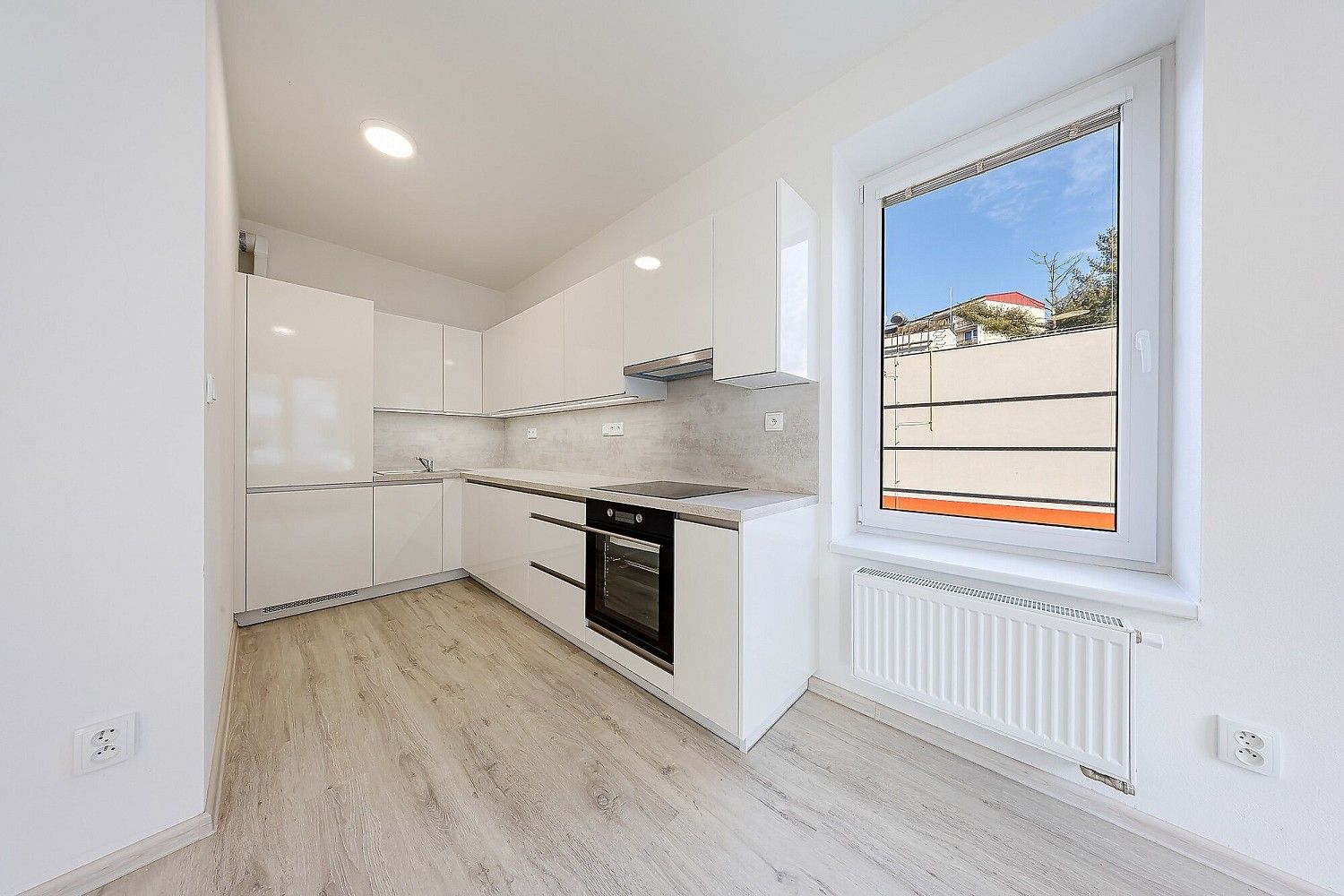 Pronájem byt 2+kk - Uherské Hradiště, 48 m² - 2