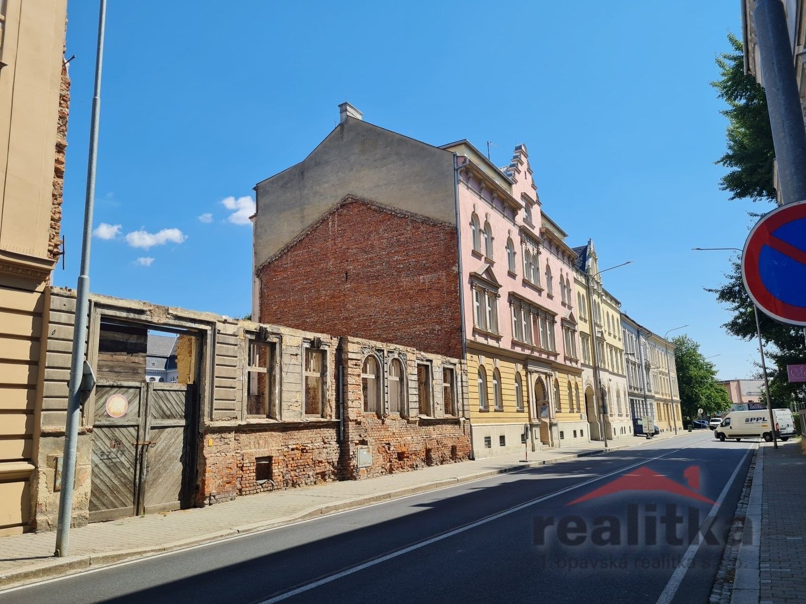 Prodej pozemek pro bydlení - Nákladní, Opava, 409 m²