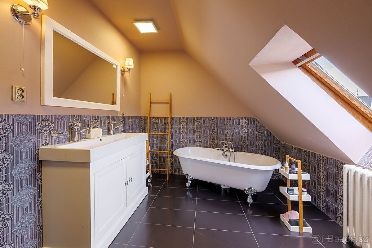 Prodej rodinný dům - Vroutek, 439 82 - 5