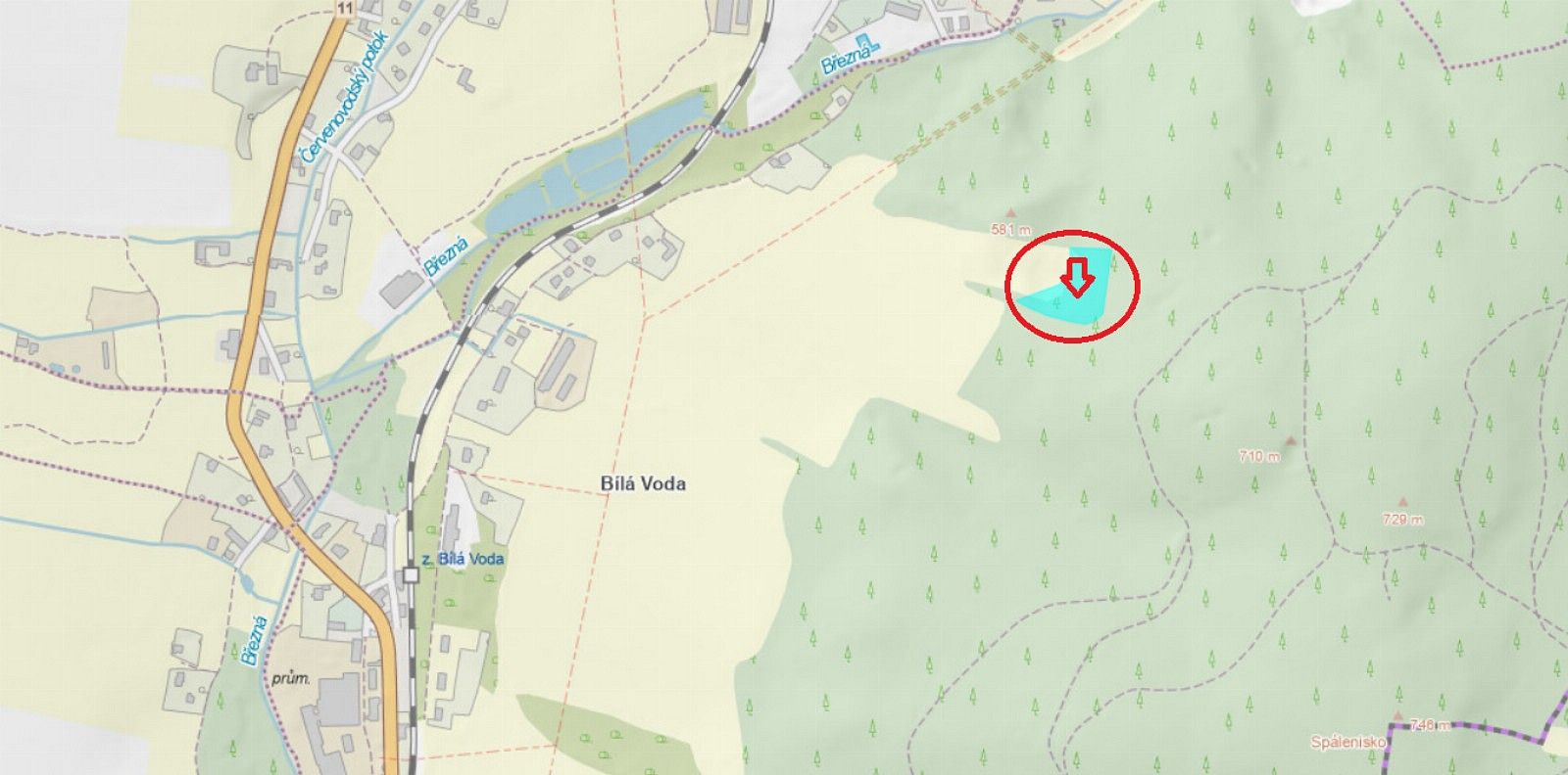Les, 5 759 m²