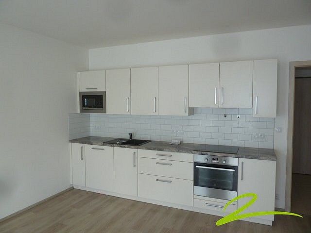 Byt 1+kk · 44 m² · Plzeň - Jižní Předměstí, okres Plzeň-město, Plzeňský kraj - 3