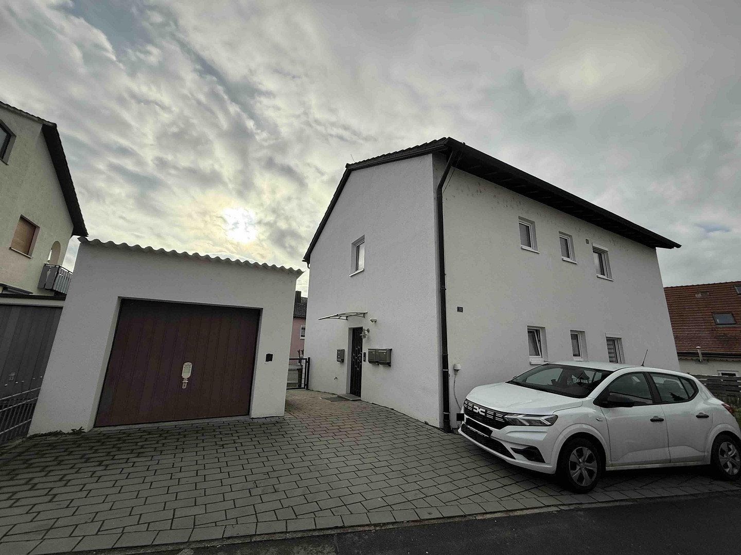 Rodinné domy, , Bádensko-Württembersko, 180 m² - 1