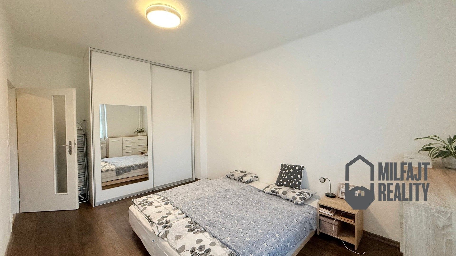 Pronájem byt 2+kk - Stavbařů, Liberec, 50 m²