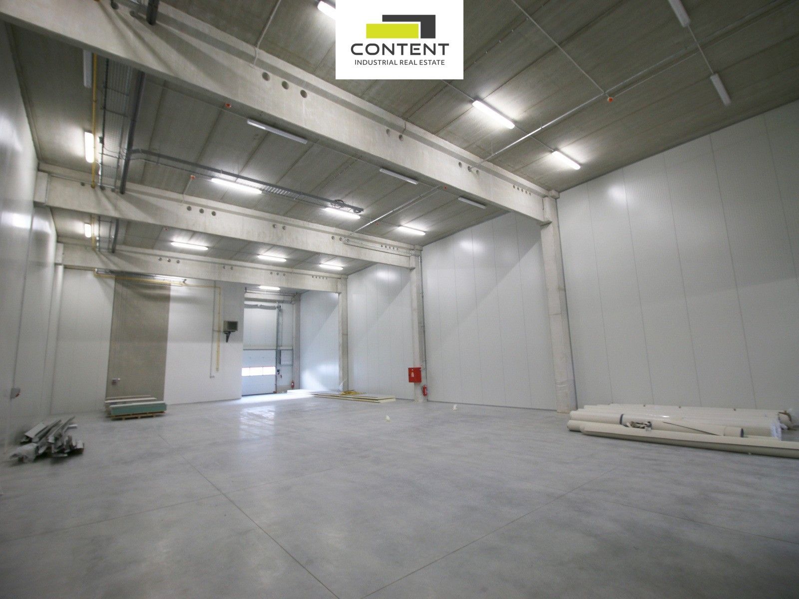 Pronájem výrobní prostory - K Bílému vrchu, Praha, 1 100 m²