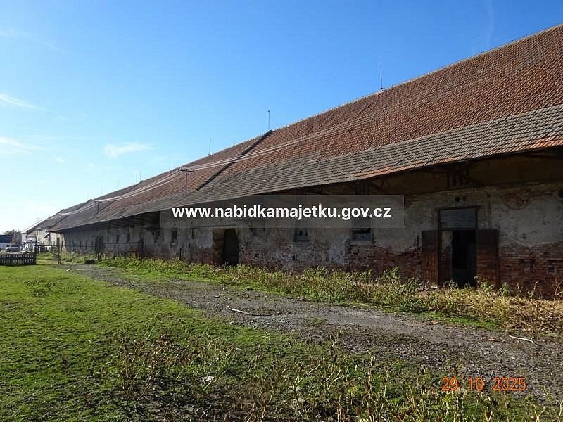 Prodej zemědělský objekt - Hrušky, okres Břeclav, 1 258 m² - 2