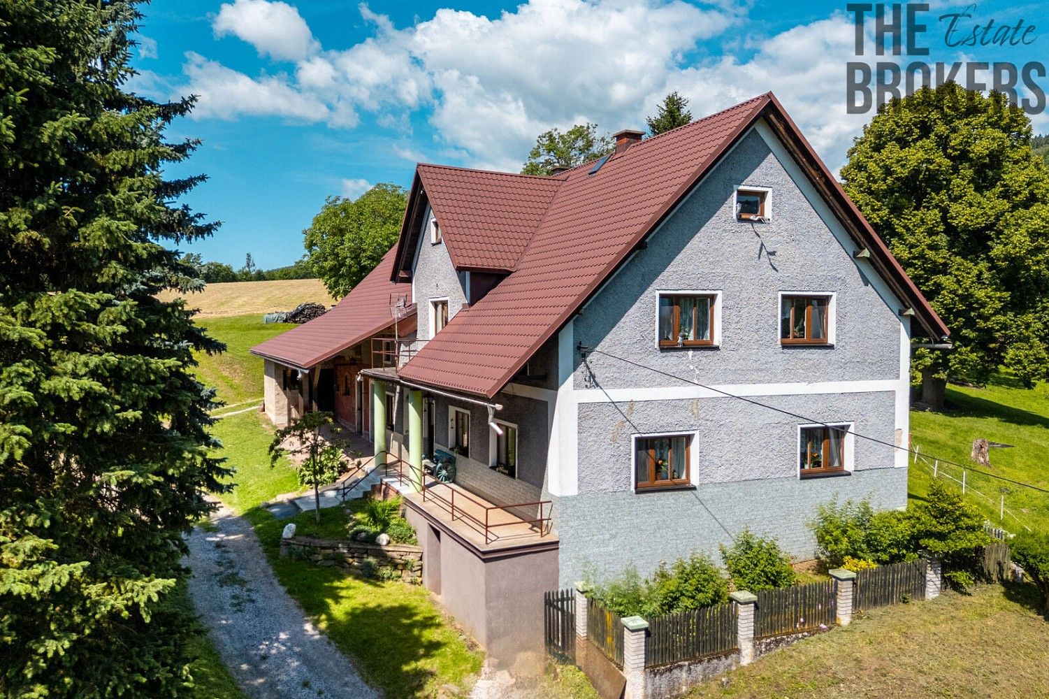 Rodinný dům, 242 m²