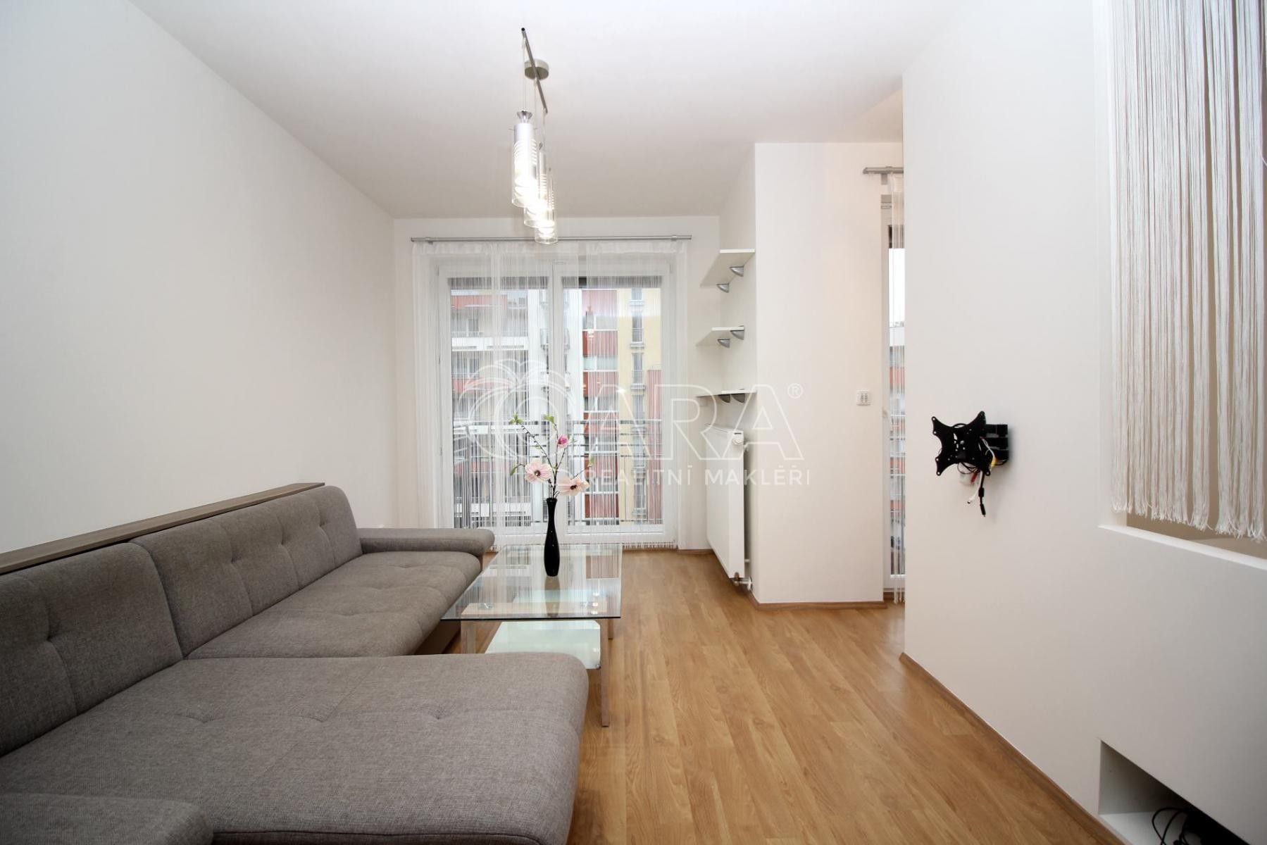 3+kk, Miroslava Hajna , Praha Letňany, 73 m² - 2