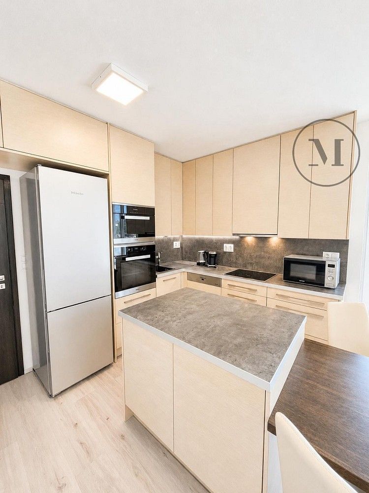 Byt 2+kk · 52 m² · České Budějovice - České Budějovice 3, Jihočeský kraj - 4