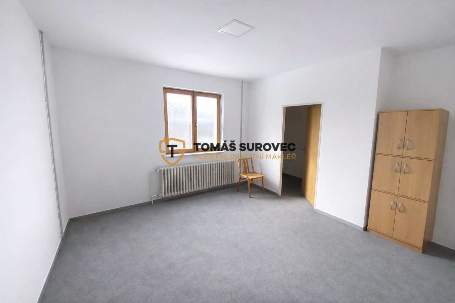Pronájem kancelář - Nádražní, Valašské Klobouky, 64 m²
