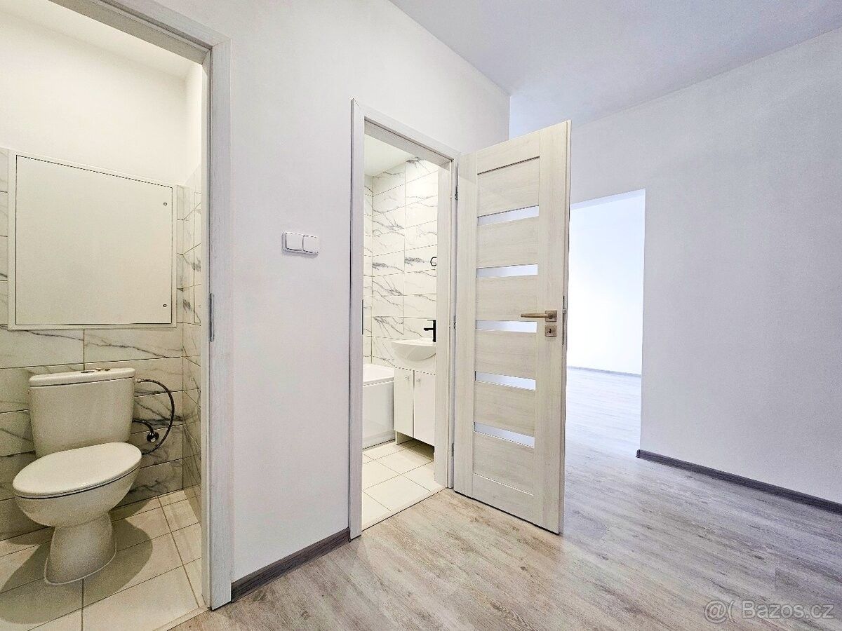 Byty, Chomutov, 430 03