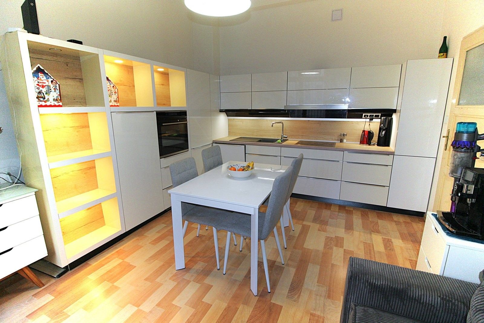 2+kk, Veverkova, Praha, 50 m²